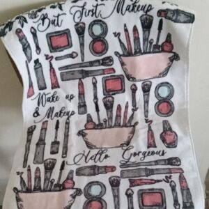 Makeup-Themed Hand Towel